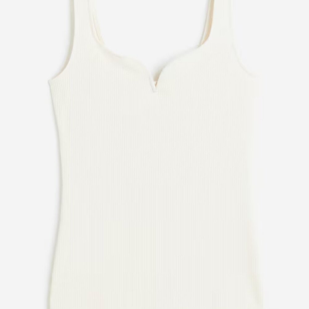 NWT! HM Ribbed Sweetheart Tank, Size L